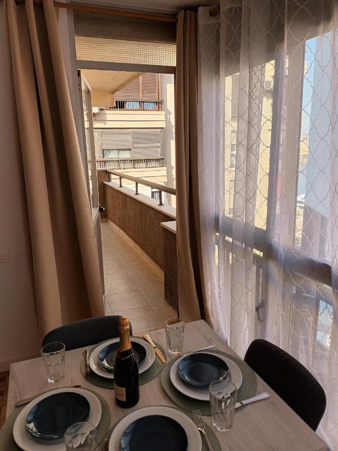 New Maritimo Apartman Málaga Kültér fotó