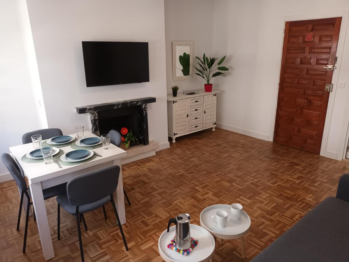 New Maritimo Apartman Málaga Kültér fotó